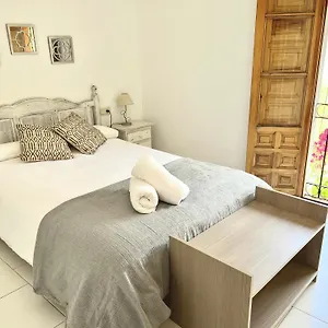 https://apartamento-patio-cordobs-centro-histrico.es-andalucia.com
